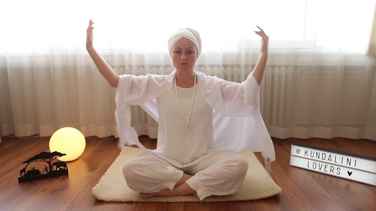 Anında huzuru hissetmenize yardımcı olacak hızlı titreşimsel şifa meditasyonu